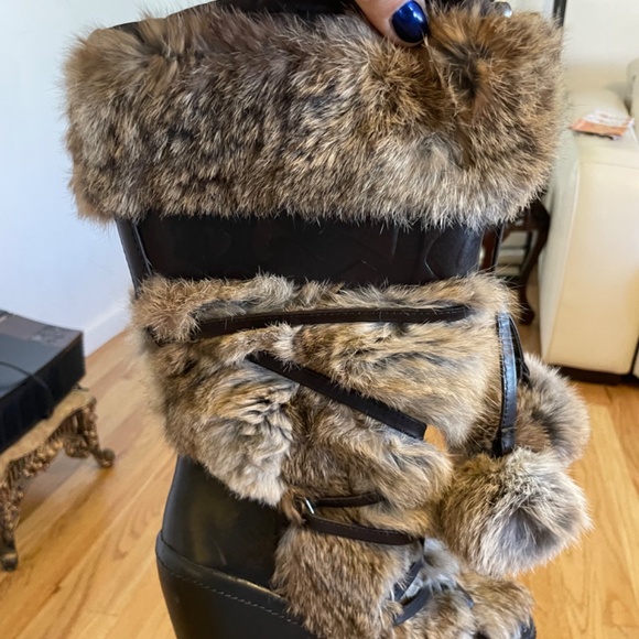 Ash fur boots - Picture 4 of 11